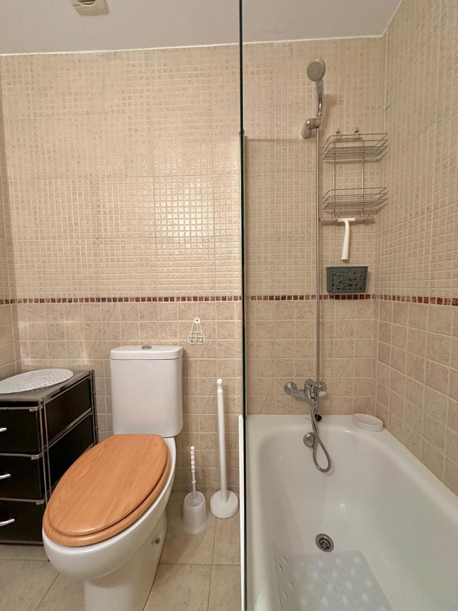 V017 - Porto Marina Apartment Росес Екстериор снимка